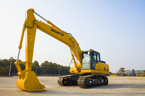 Экскаватор гусеничный SE215LCW