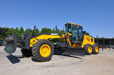 Автогрейдер SG21-C6 AWD (полный привод, габаритная версия)